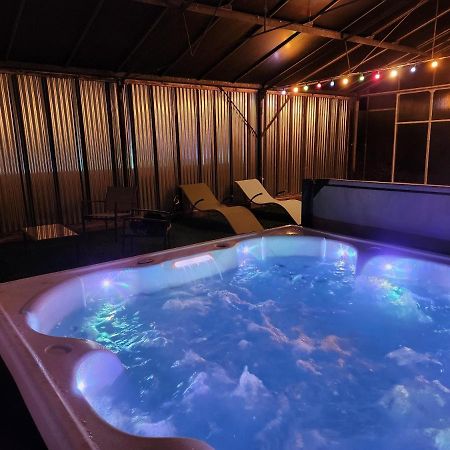 Gite De Charme Proche Loire A Velo Avec Jacuzzi Privatif Savonnières Εξωτερικό φωτογραφία