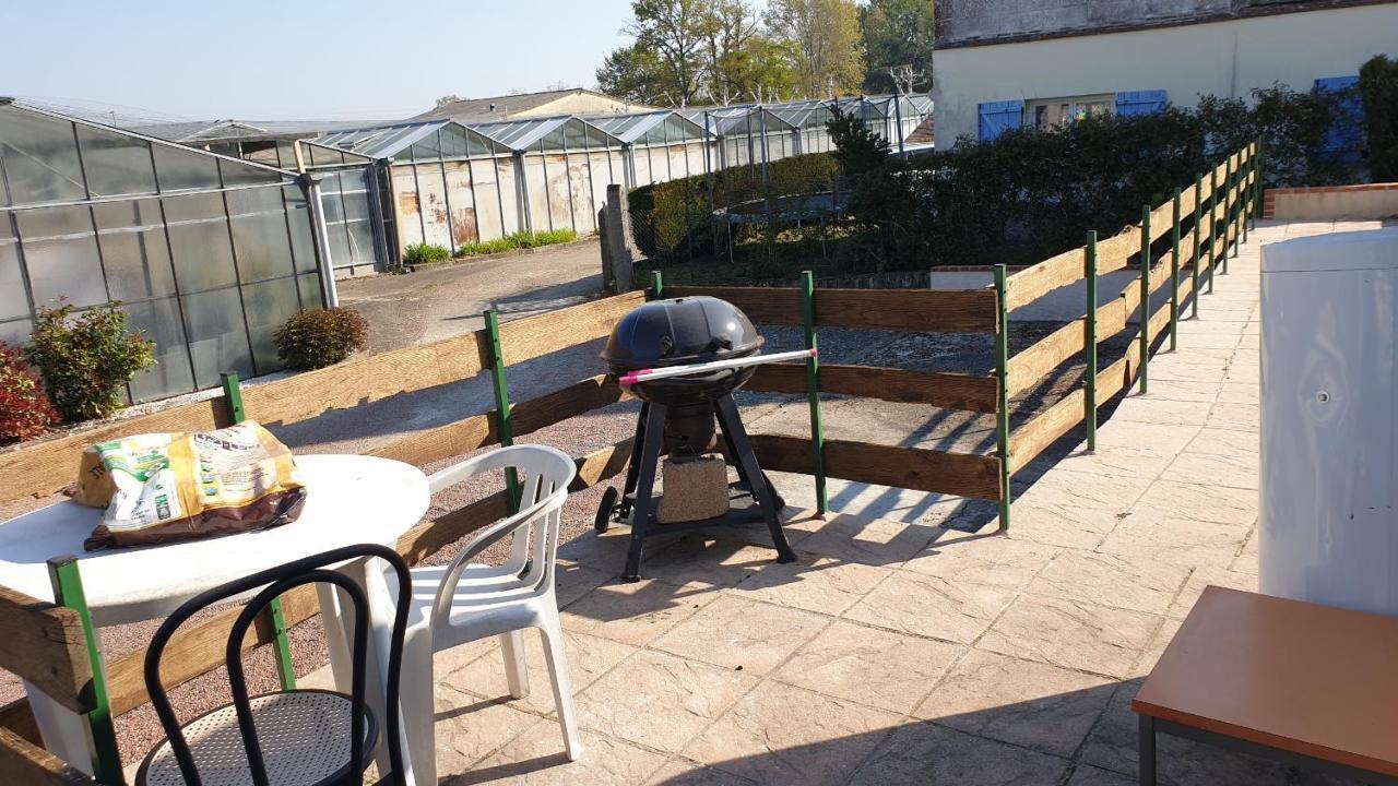 Gite De Charme Proche Loire A Velo Avec Jacuzzi Privatif Savonnières Εξωτερικό φωτογραφία