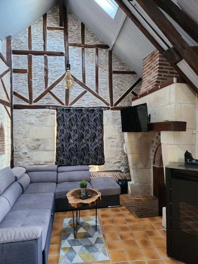 Gite De Charme Proche Loire A Velo Avec Jacuzzi Privatif Savonnières Εξωτερικό φωτογραφία